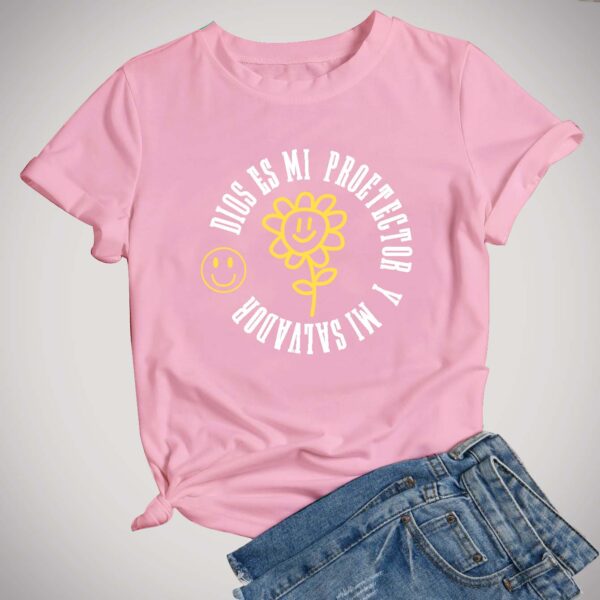 Camiseta Dios Es Mi Protector Y Mi Salvador - Imagen 2