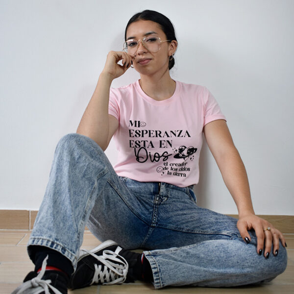 Camiseta Mi Esperanza Está En Dios - Imagen 3